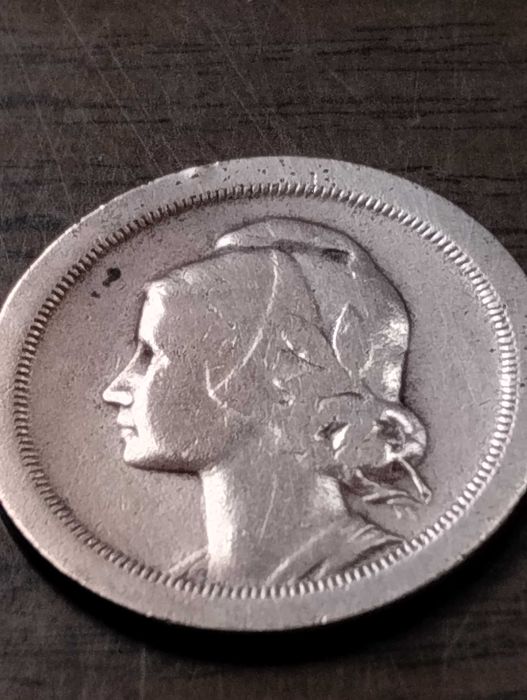 Moedas de 2 centavos de 1924 e 20 centavos de 1925