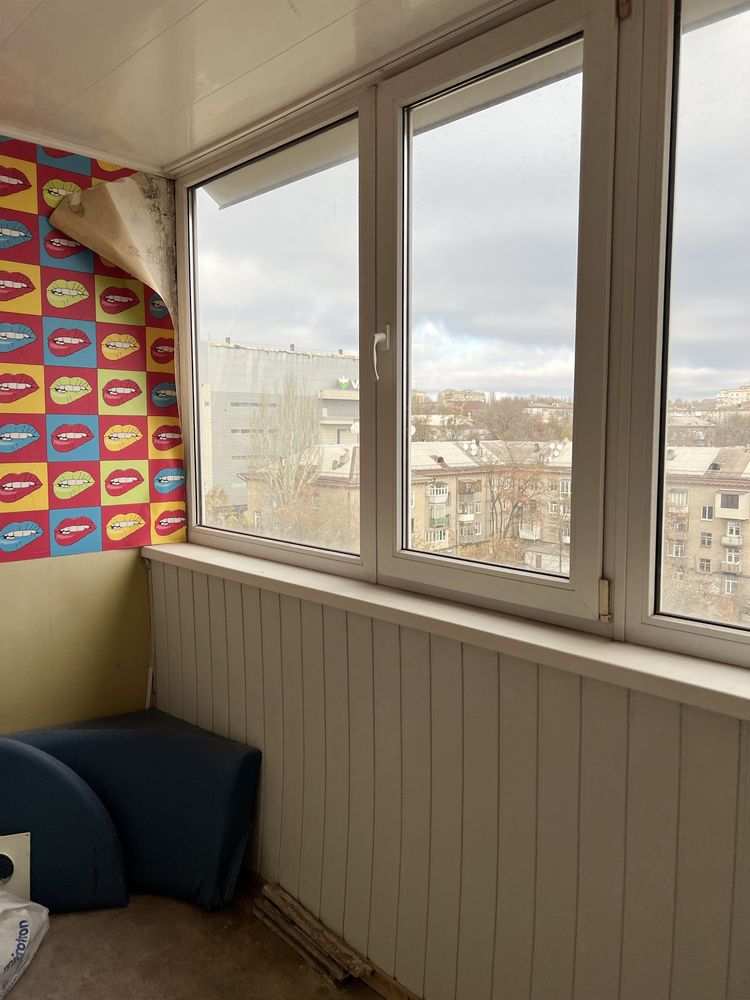 Продам двух комнатную квартиру Грязнова Фортечна 45