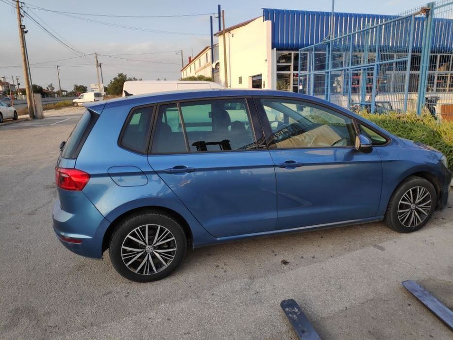 Peças VW Golf Sportvan 2.0 TDi do ano 2015 (CRL)