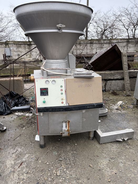 Продам вакупмны шприц хатман 200