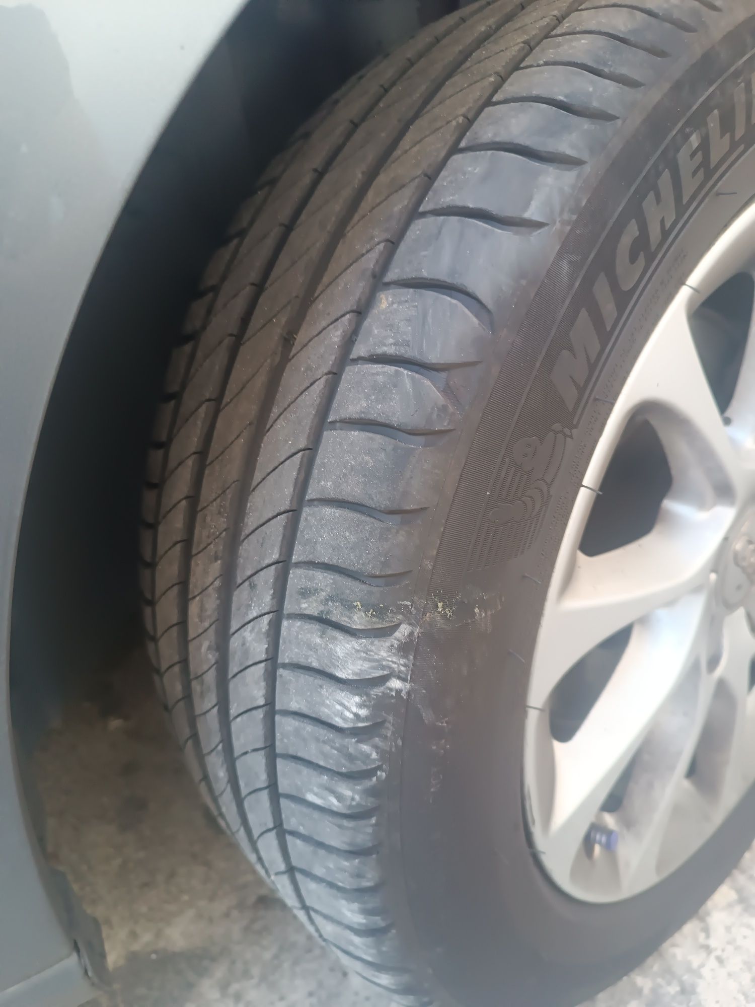 4 jantes Audi A3 com pneus