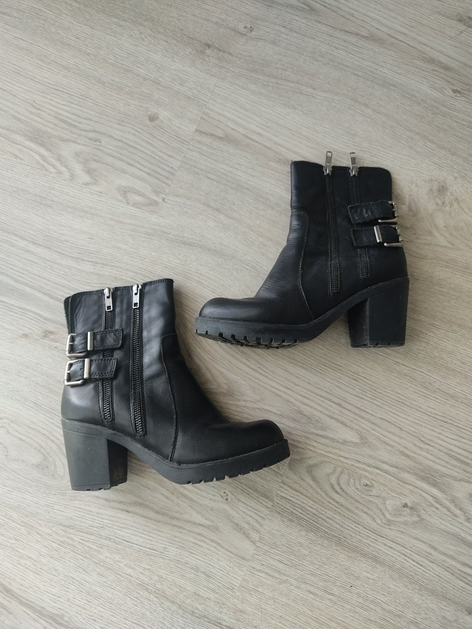 Botas petras, 38