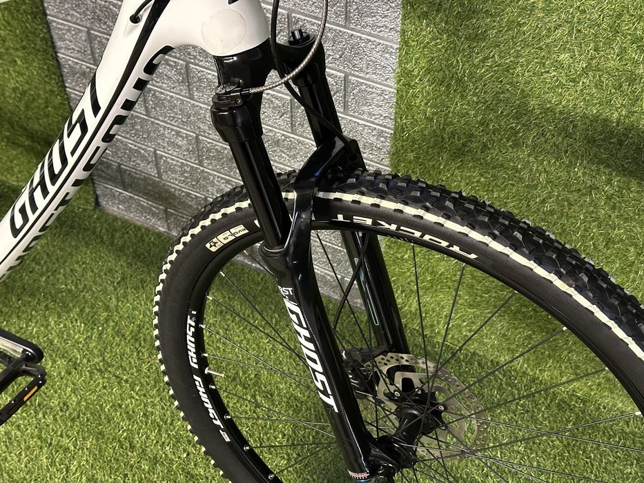 Карбоновий велосипед Ghost HTX 3