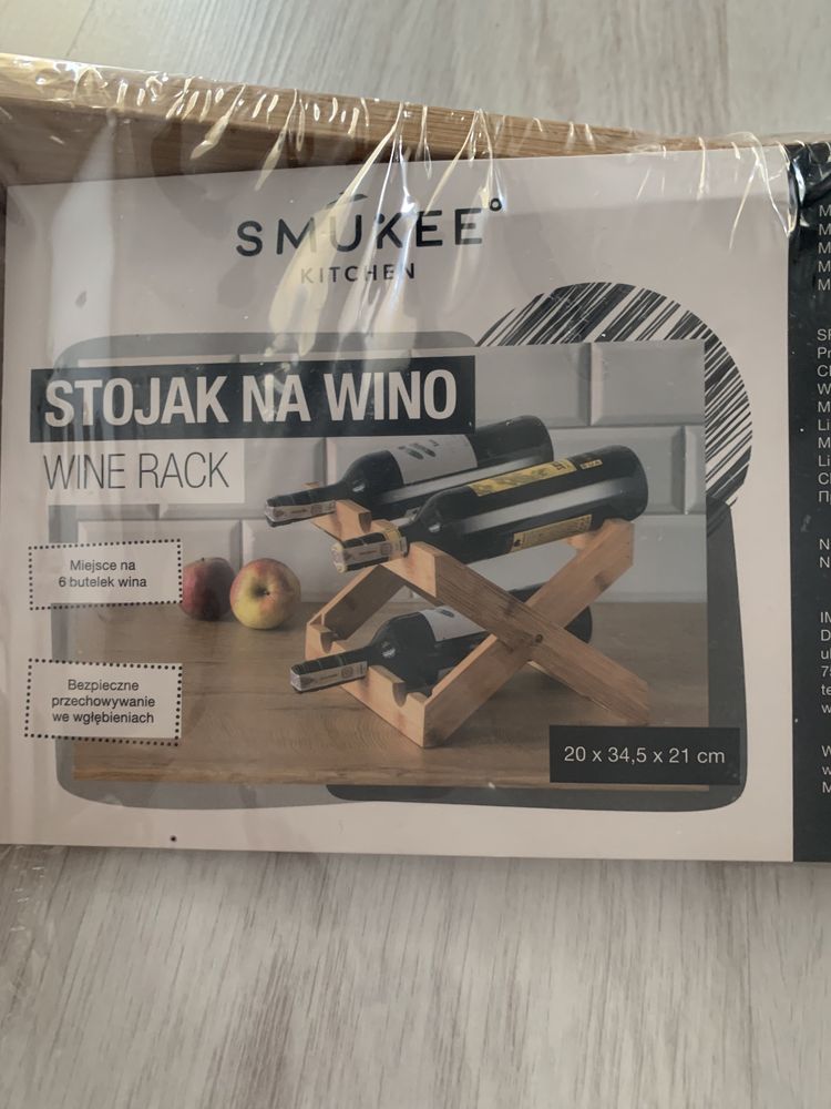 Bambusowy stojak na wino Smukee