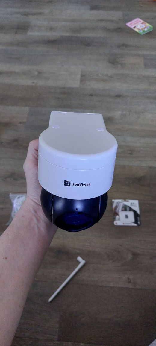 Камера видеонаблюдения W-FI  EvoVizion IP-mini-12/5
EvoVizion IP-mini-