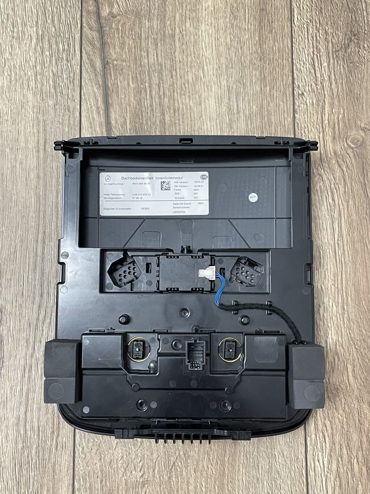 Плафон освітлення салона Mercedes Sprinter Спринтер Спрінтер W907-910