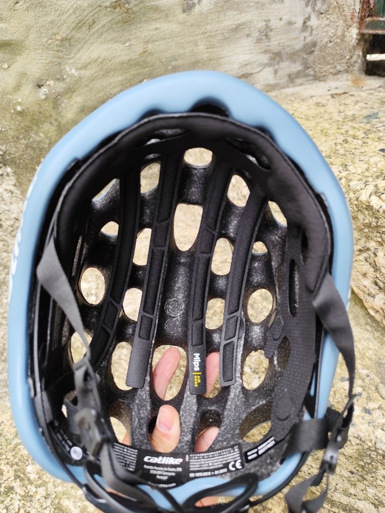 Capacete Catlike Mixino evo mips