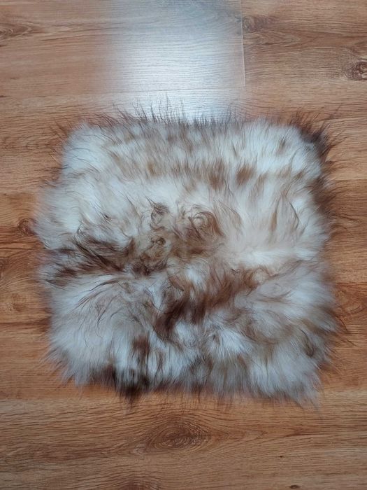 Podkładka na Krzesło Poduszka ze Skóry Owczej  100% Naturalna Skóra