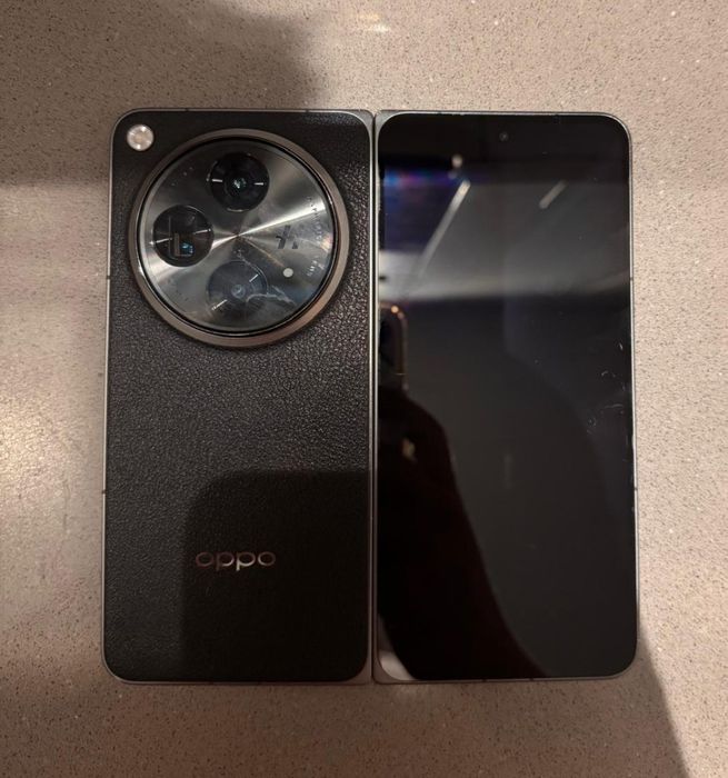 OPPO find / OnePlus Open