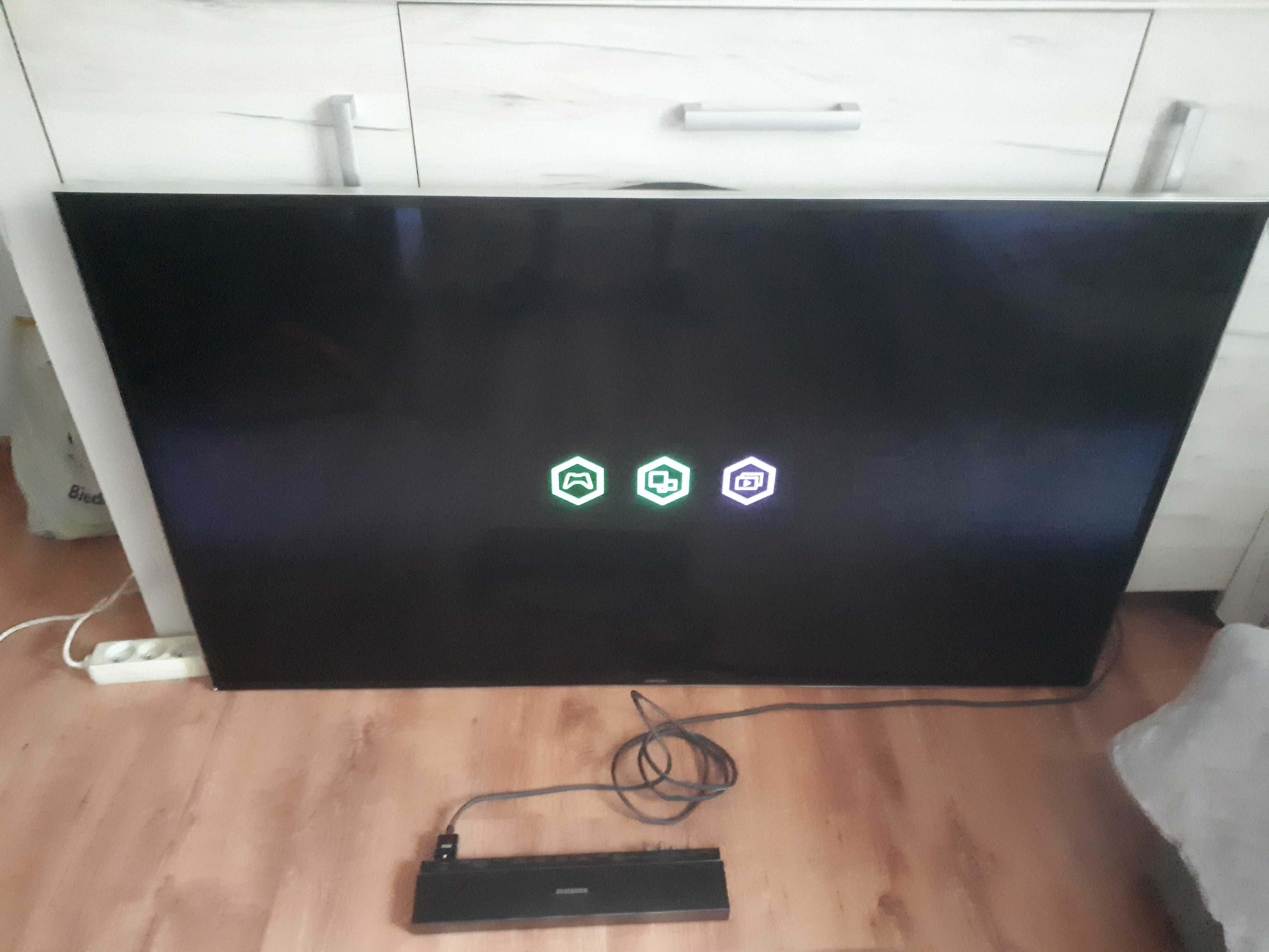 Telewizor Samsung UHD 4K 3D Smart 55 cali UE55F9090
