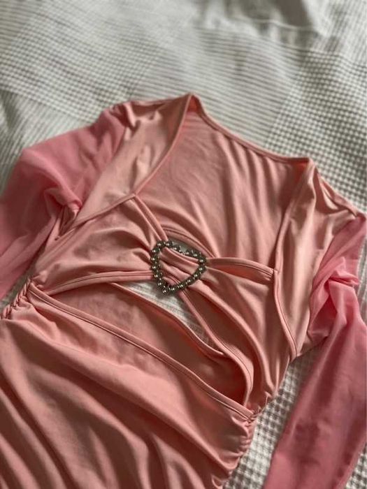 Shein różowa sukienka bodycon w stylu barbie ozdobne serce rozmiar XS