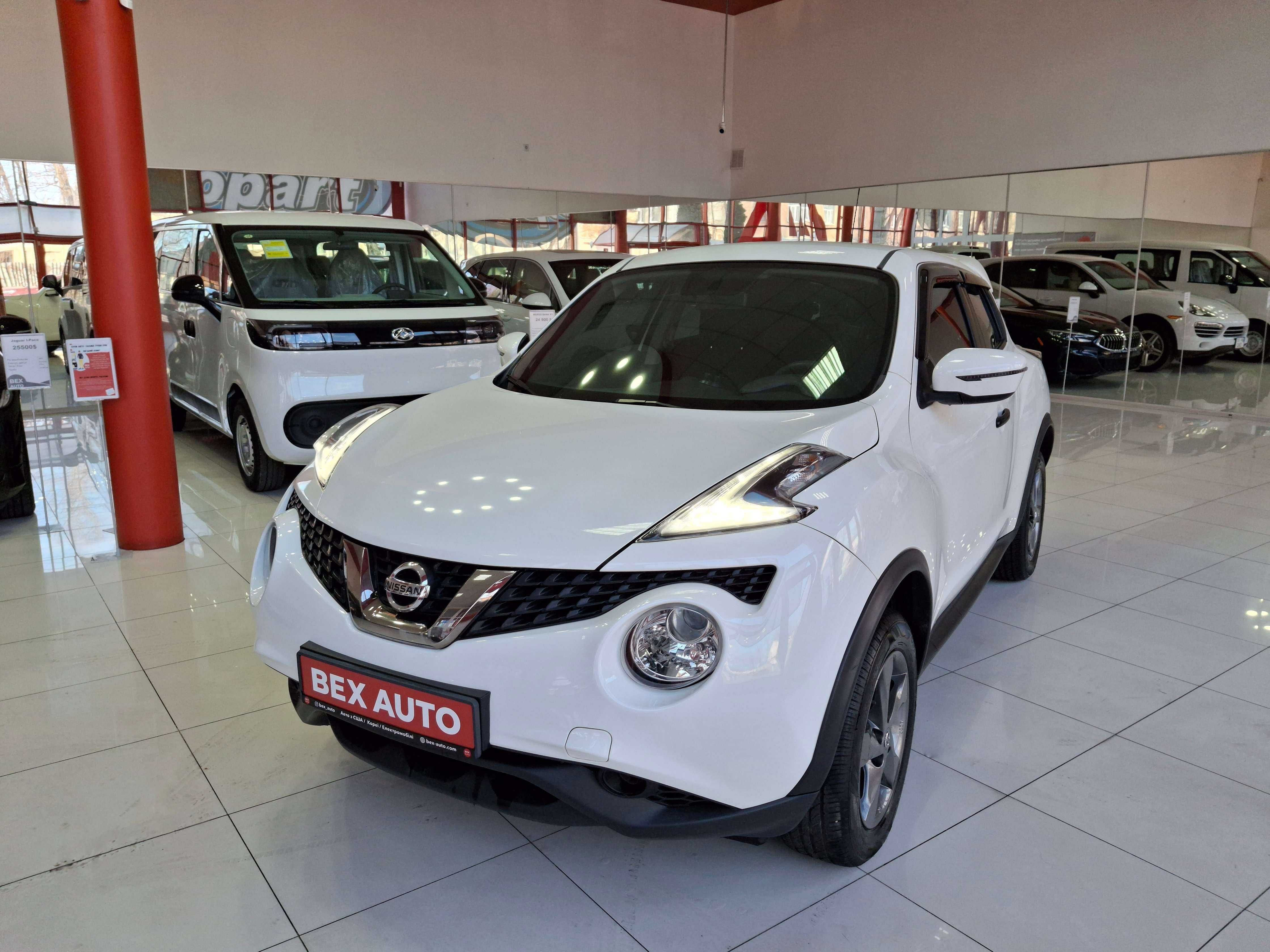 Автомобіль Nissan Juke 2019 року