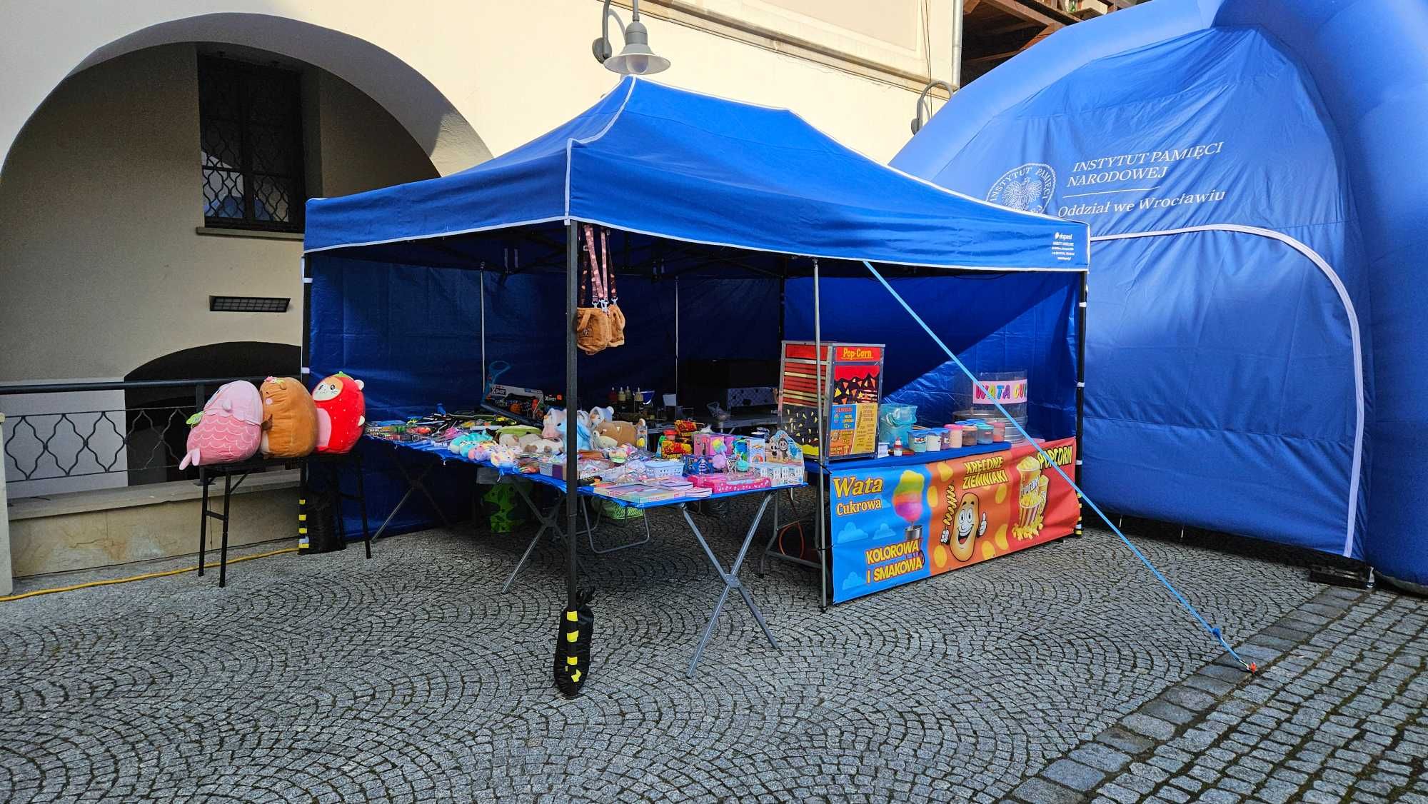 Wata cukrowa, popcorn, ziemniak kręcony – atrakcje na event