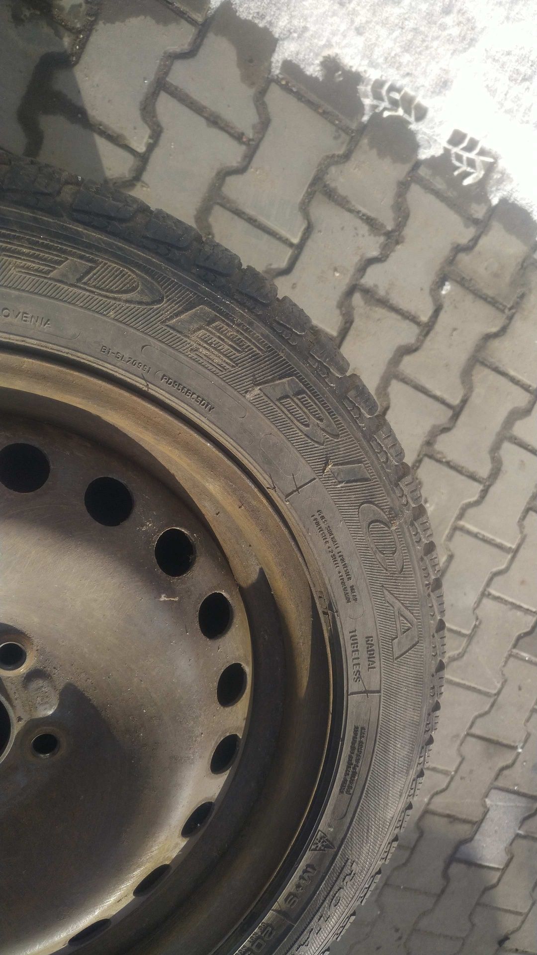 ) Focus MK2 C-Max mondeo koła zimowe 205/55r16 Dębica Frigo