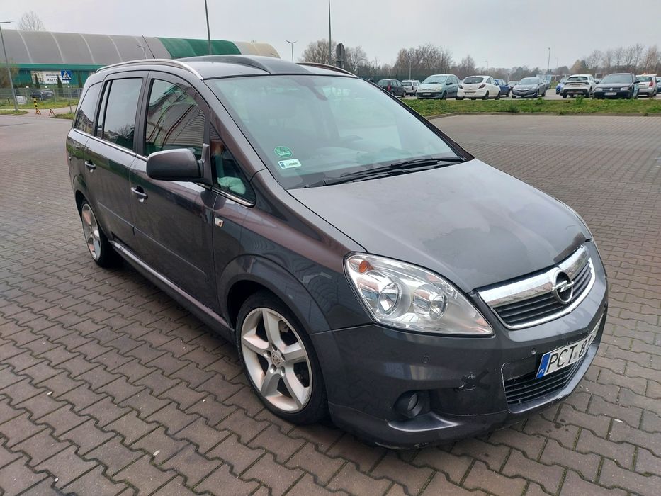 Opel Zafira 1.7 cdti panorama 7 osób
