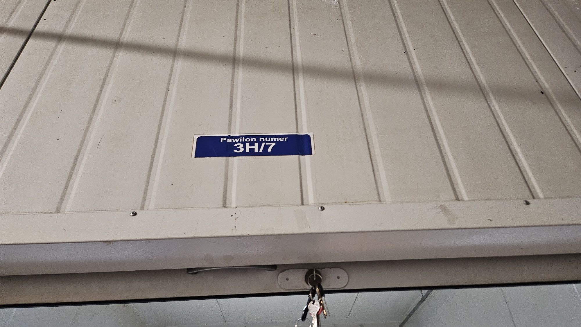 Sprzedam lokal na baltonie