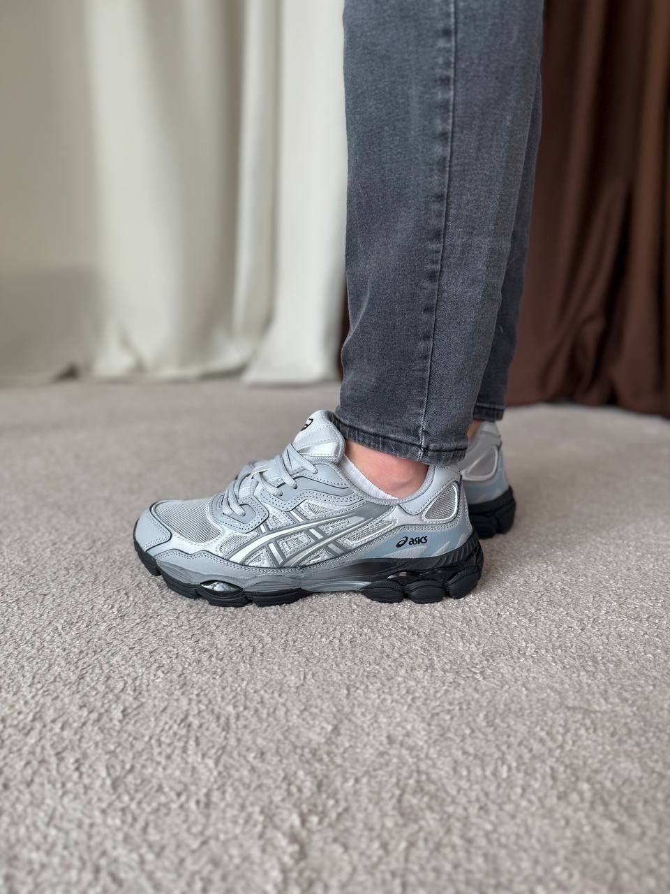 Кросівки чоловічі та жіночі Asics Gel-NYC Mid Grey Sheet Rock.