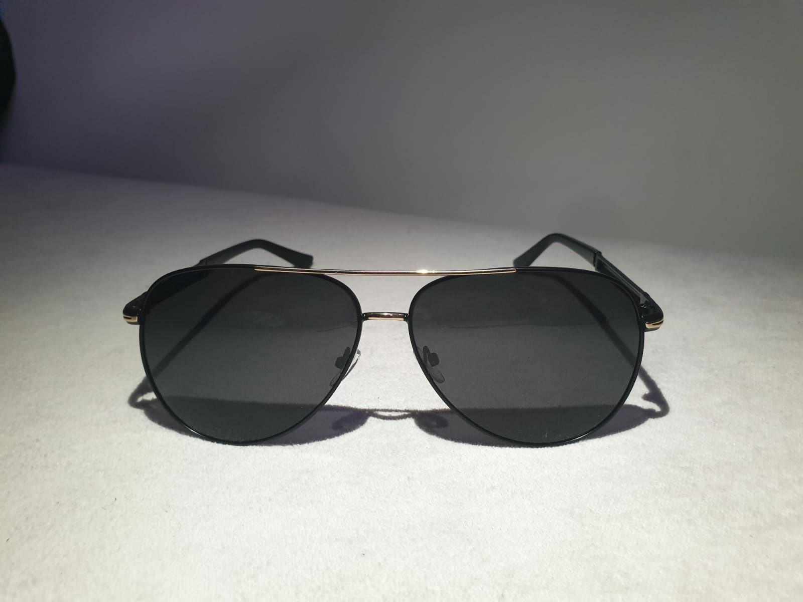 Nowe Okulary Polaryzacyjne Przeciwsłoneczne UV400 Pilotki Czarne Złote