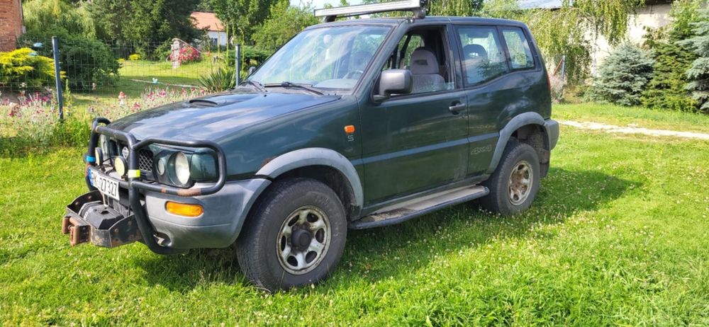Nissan Terrano 2