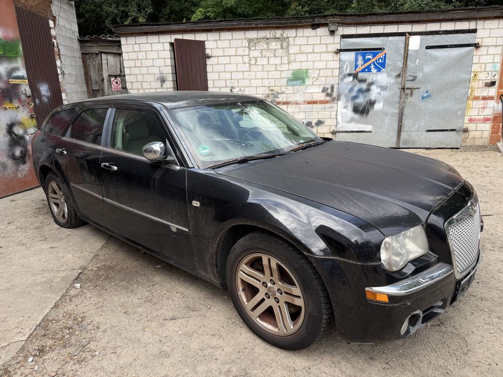 Caly na czesci chrysler 300c 2008 rok  3.0crd  super ceny