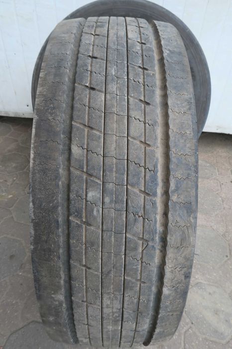 315/70R22.5 BRIDGESTONE DURAVIS R-STEER 002 / 0524 / 11-12mm / PARA