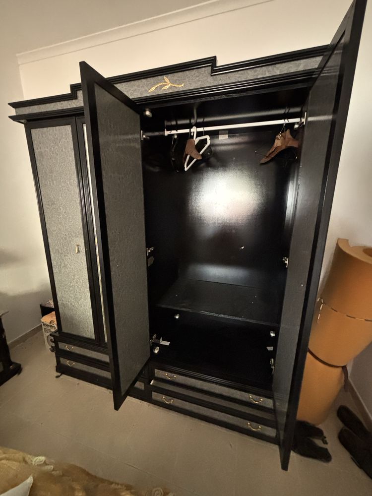 Mobilia de quarto completa - vende-se