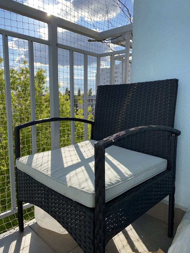 Zestaw stolik i dwa fotele krzesła na balkon ogrodowe technoratan