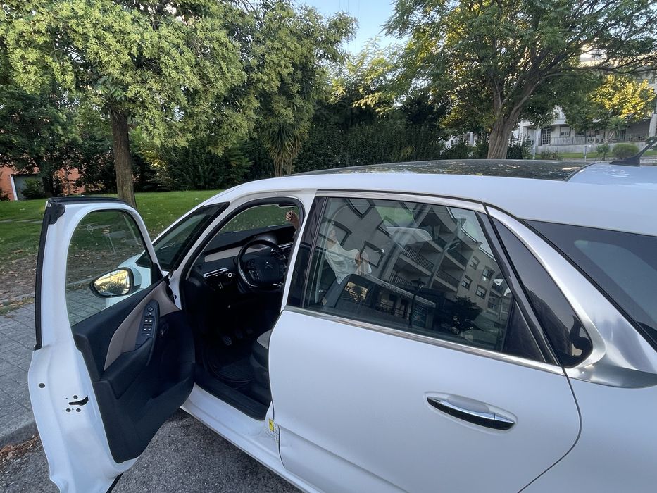 Vende se Citroen C4 Picasso 2 1.6 Bluehdi 120cv