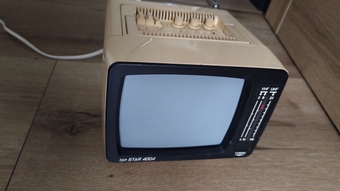 Do sprzedania mini telewizorek