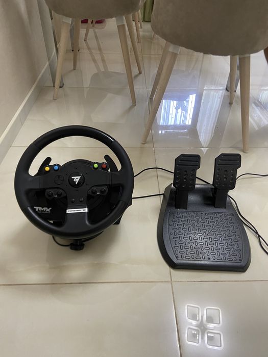 Руль thrustmaster tmx 900