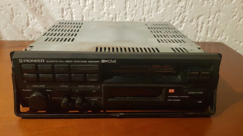 Auto Radio Pioneer antigo