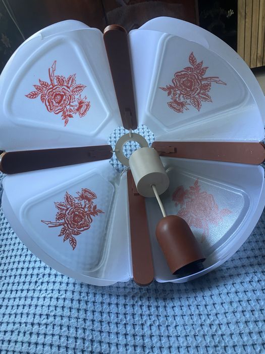 Унікальні люстри