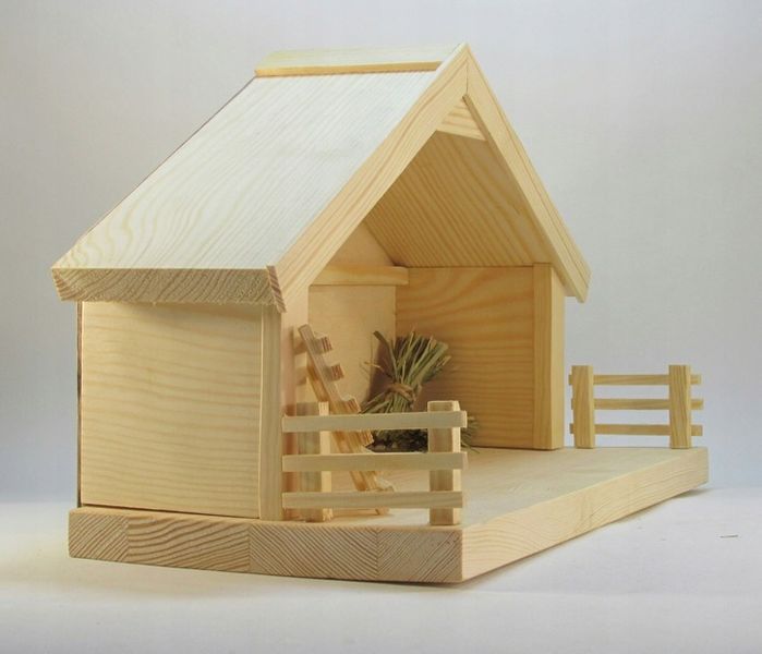 Szopka bożonarodzeniowa LED stajenka naturalna sosnowa dla figur 8-11