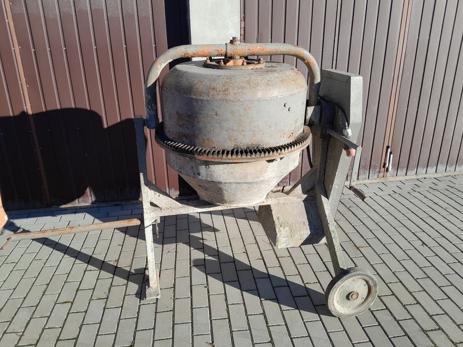 Betoniarka solidna sprawna