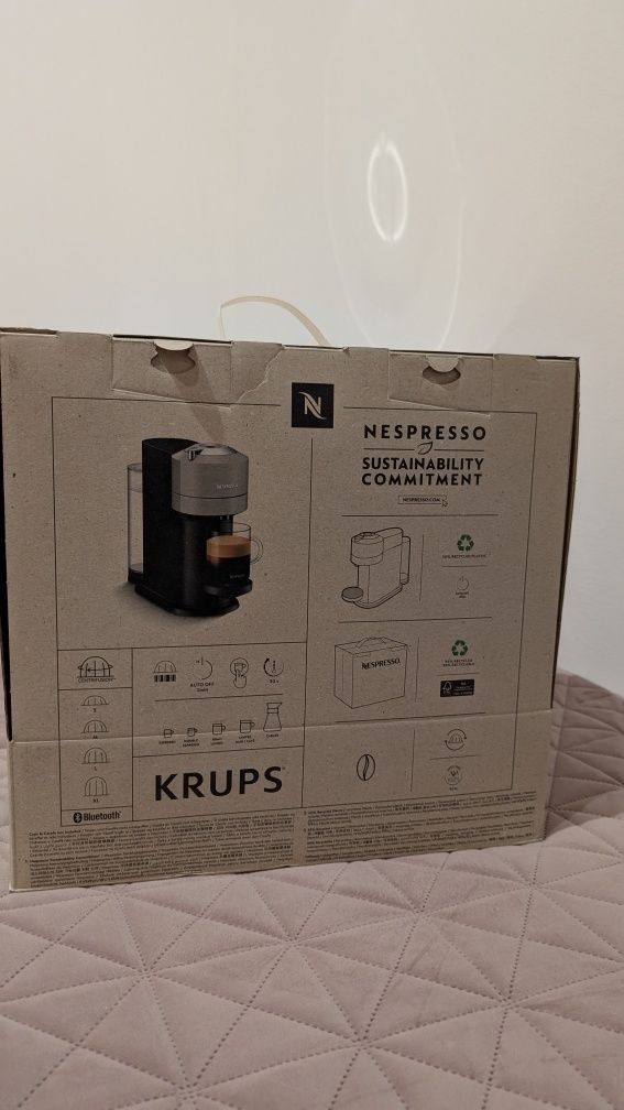 Maquina café nespresso vertuo next vermelha