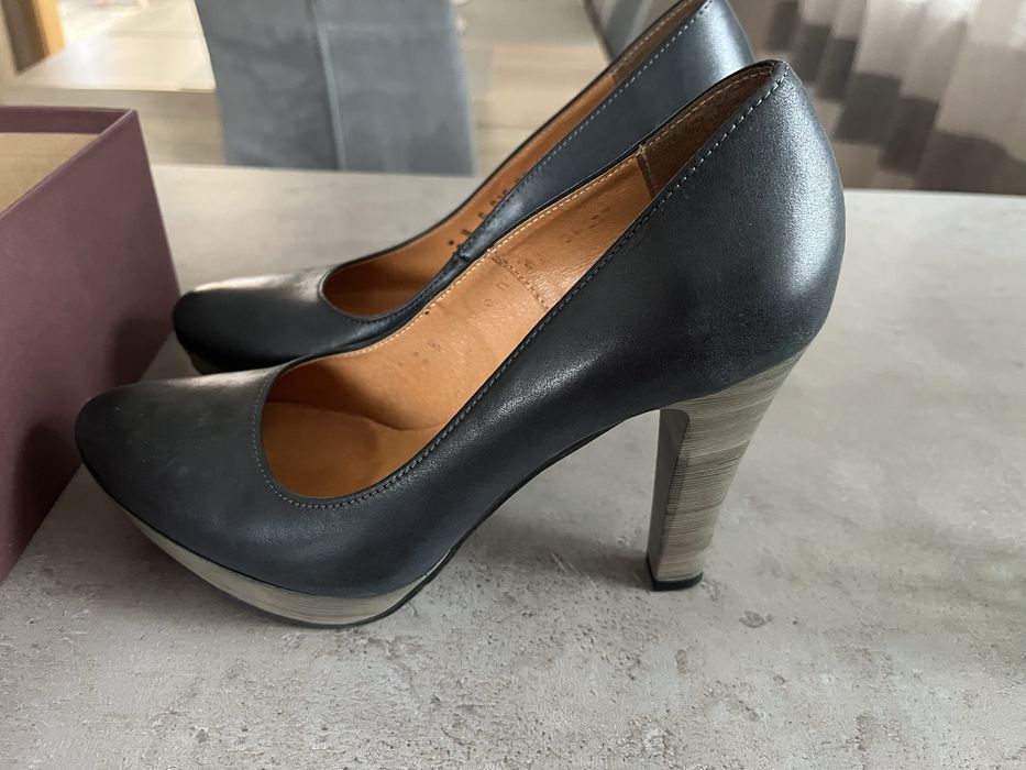 Czółenka szydlowski, skora naturalna r. 37