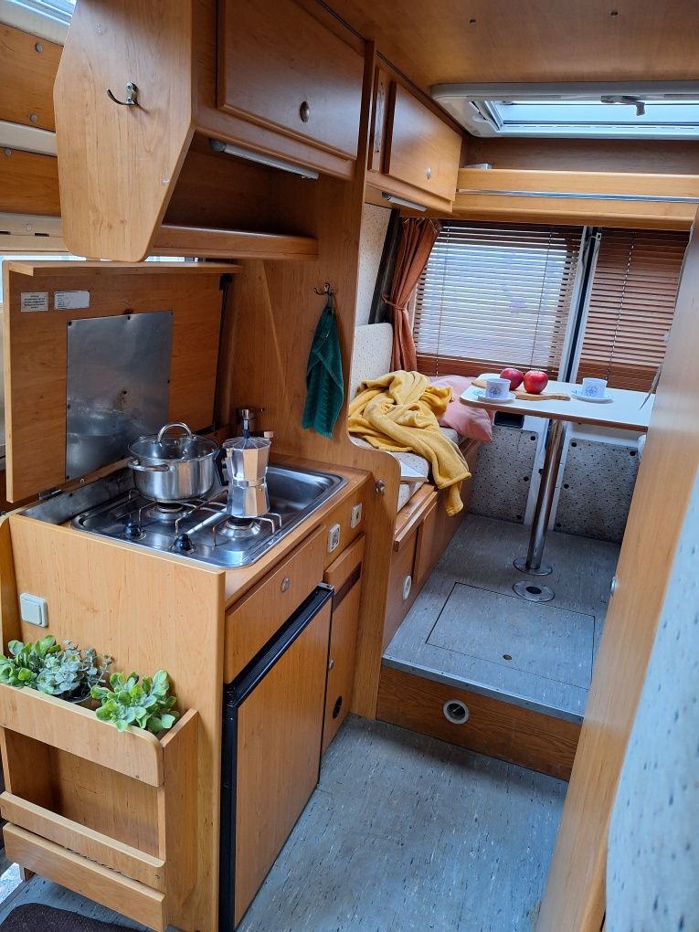 Kamper camper van wynajem wynajmę wypożyczę wypożyczalnia campervan