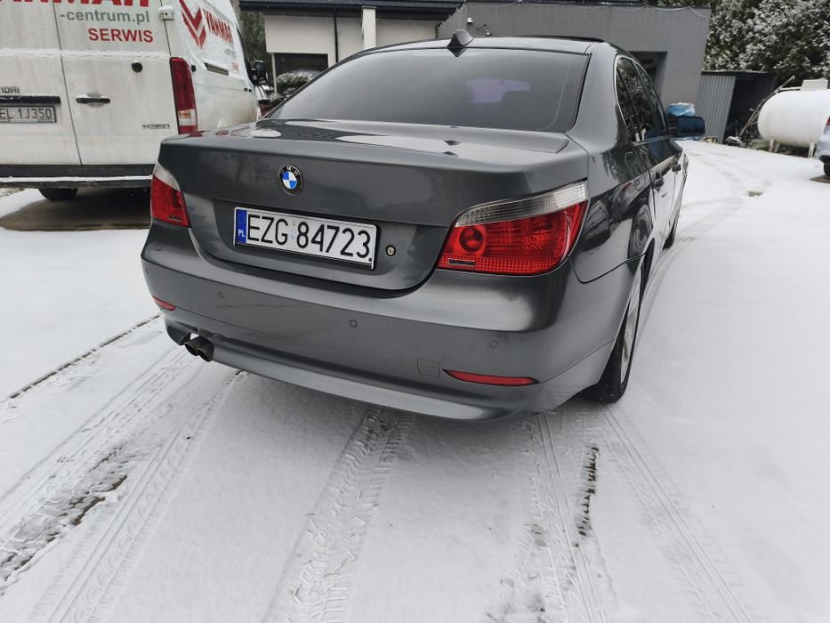 BMW 525.  2006r.  2.5 Benzyna. Full opcja.