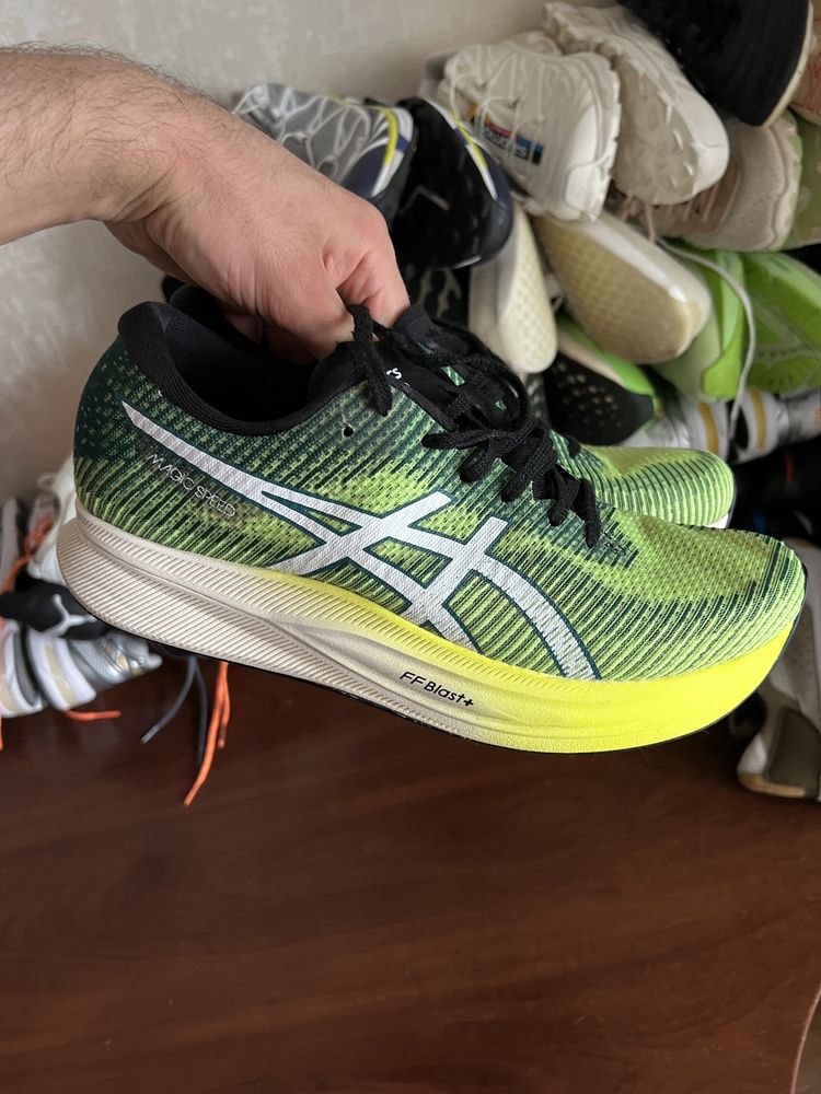 Оригінальні Кросівки Asics Magic Speed 2 Green 44р.28см.