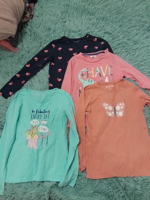 Paka ubranek dla dziewczynki r.122/128