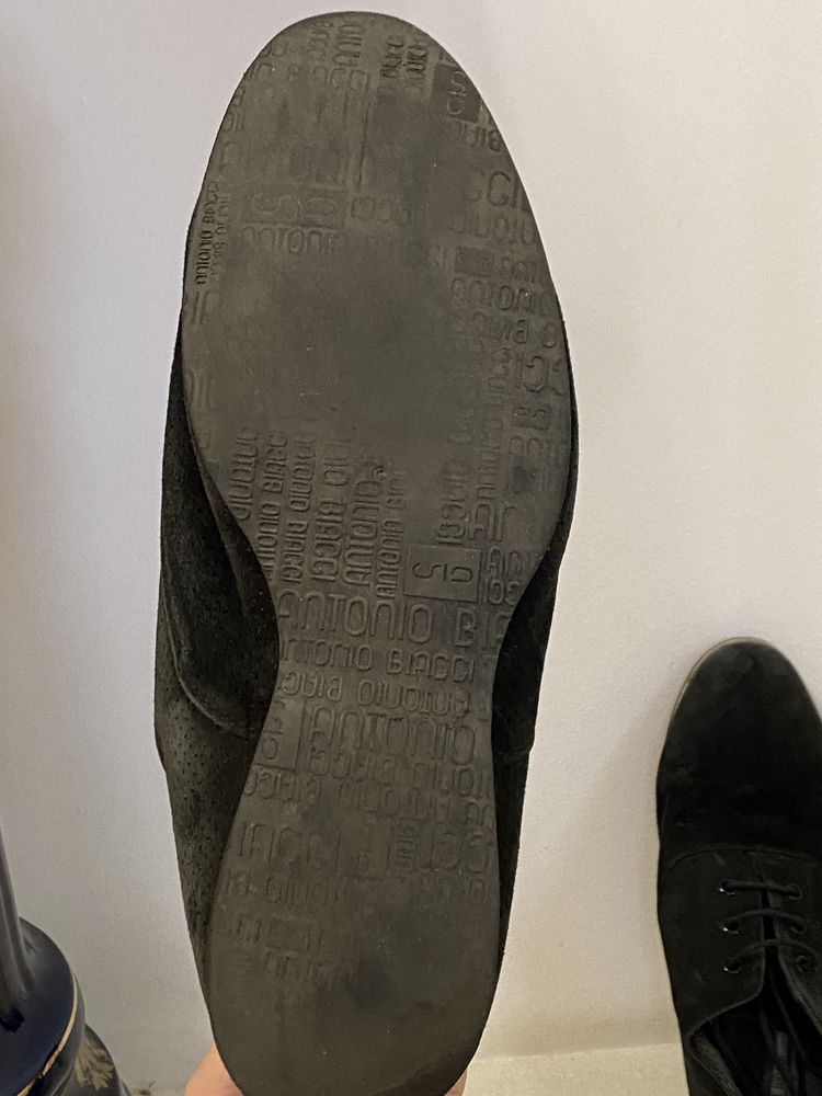 Чоловічі туфлі 42-43 розмір   [ 29 см стелька]