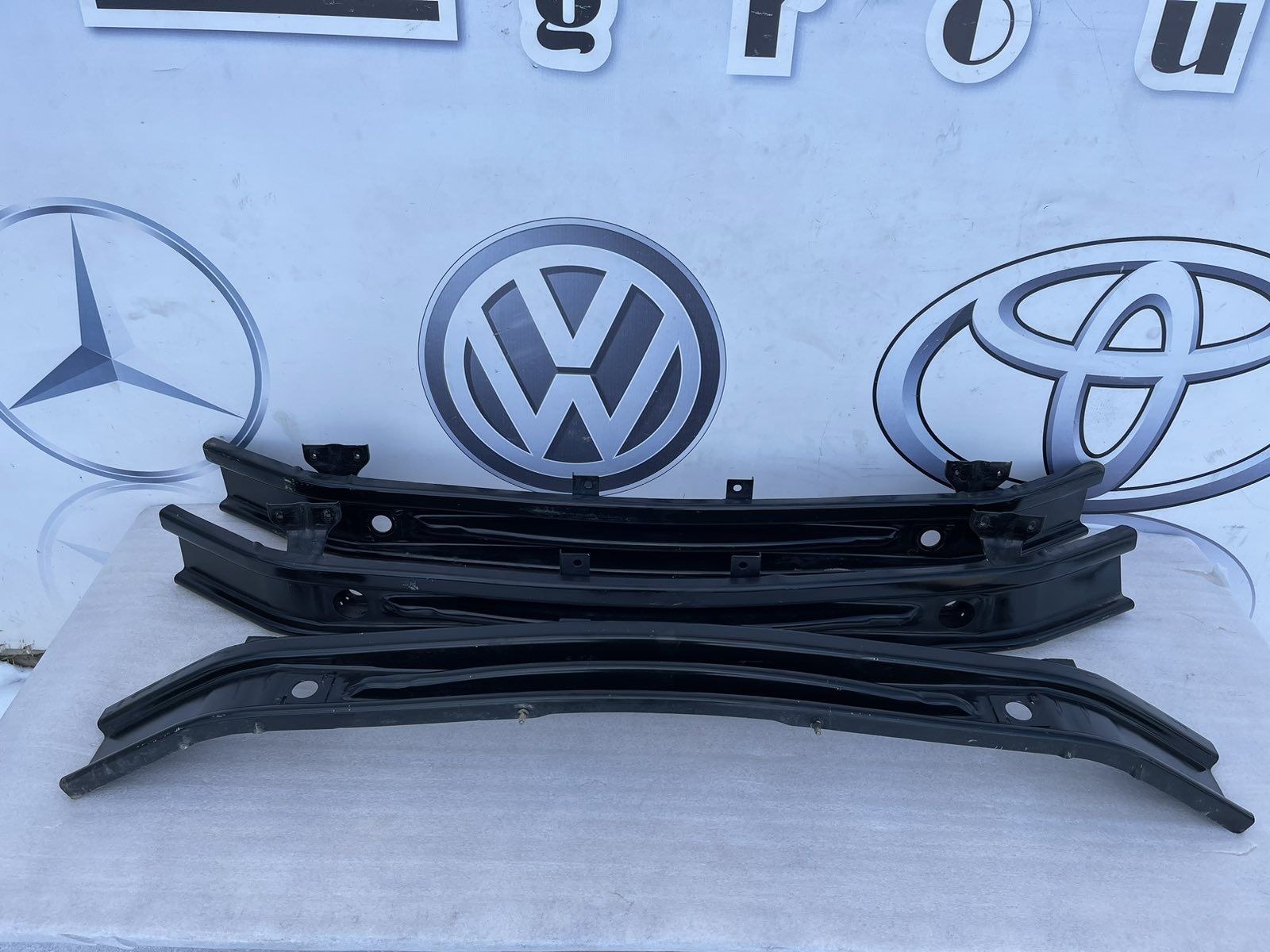 Підсилювач бампера усилитель віто w447 Mercedes Vito Viano V-Class