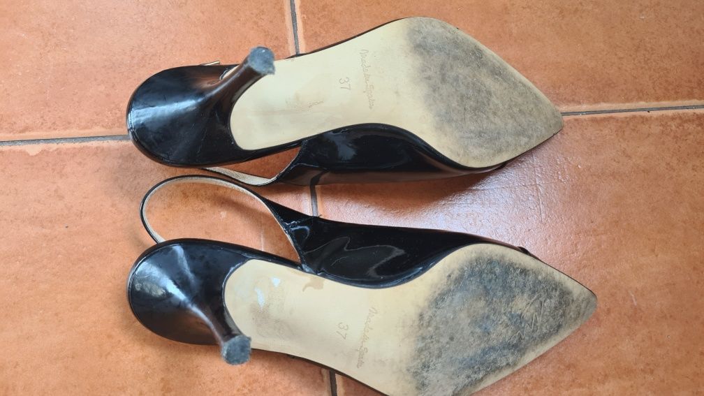 sapatos salto agostini novos