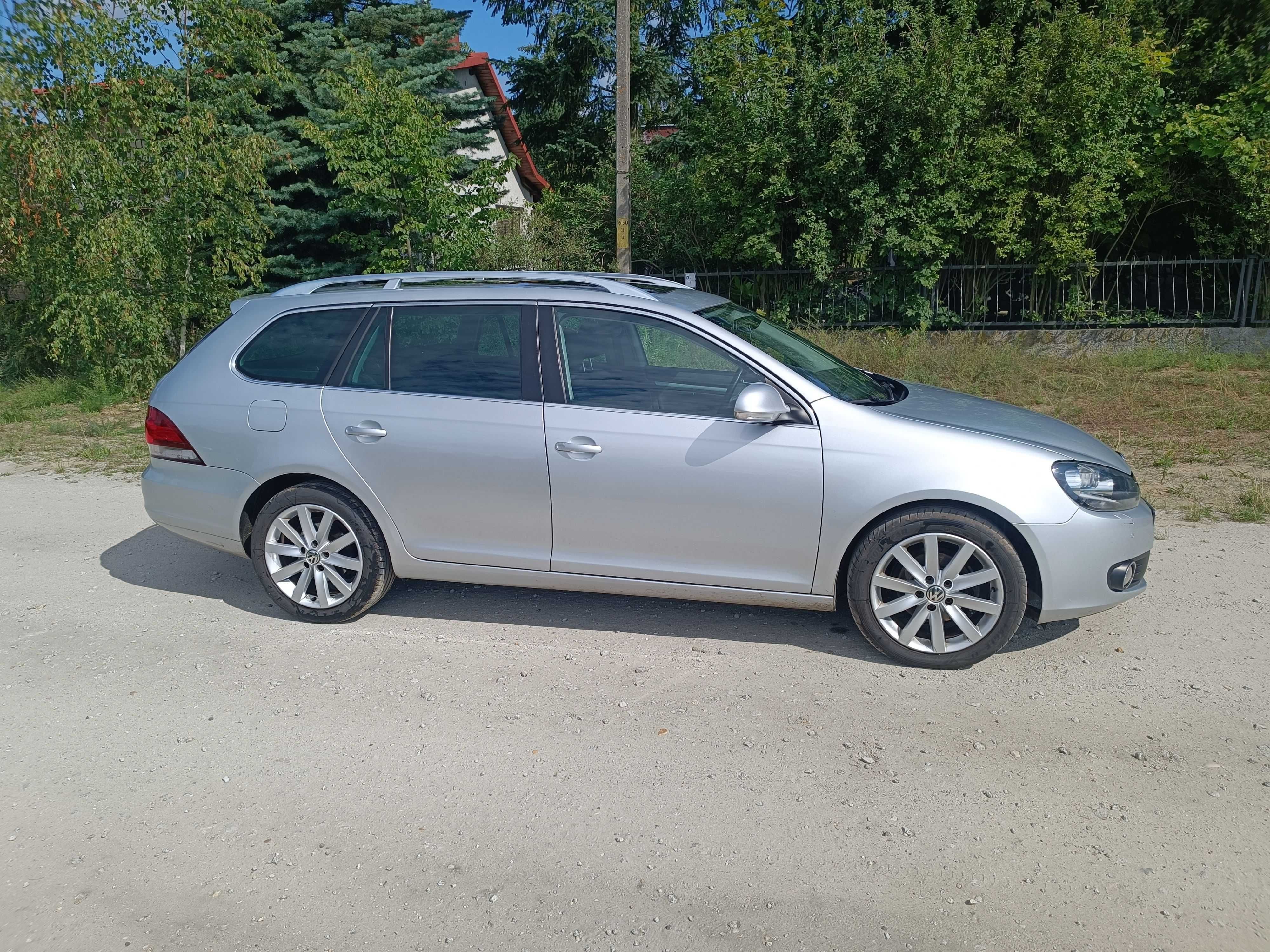 VW GOLF 6 1.6 TDI 179tys km.  Panorama Alcantara 2 komplety kół Manual
