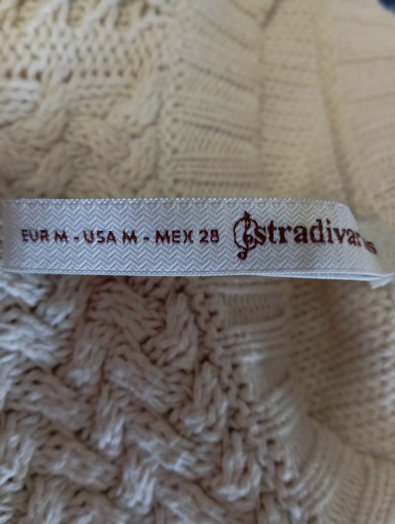 Camisola bege Stradivarius