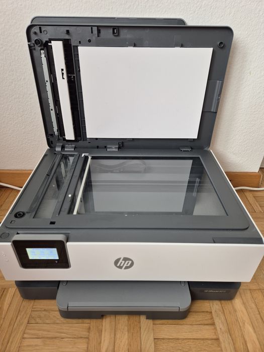 Принтер HP Officejet 8012