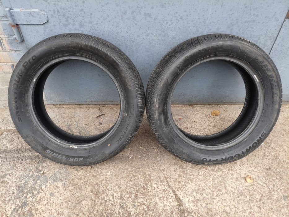Зимові шини POWERTRAC Snowtour Pro 205/55/R16