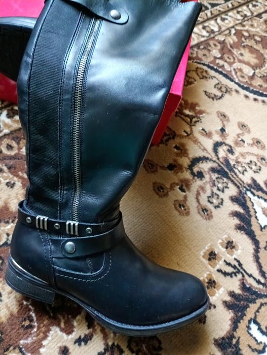 Жіноче взуття,осіннє взуття, літнє взуття.