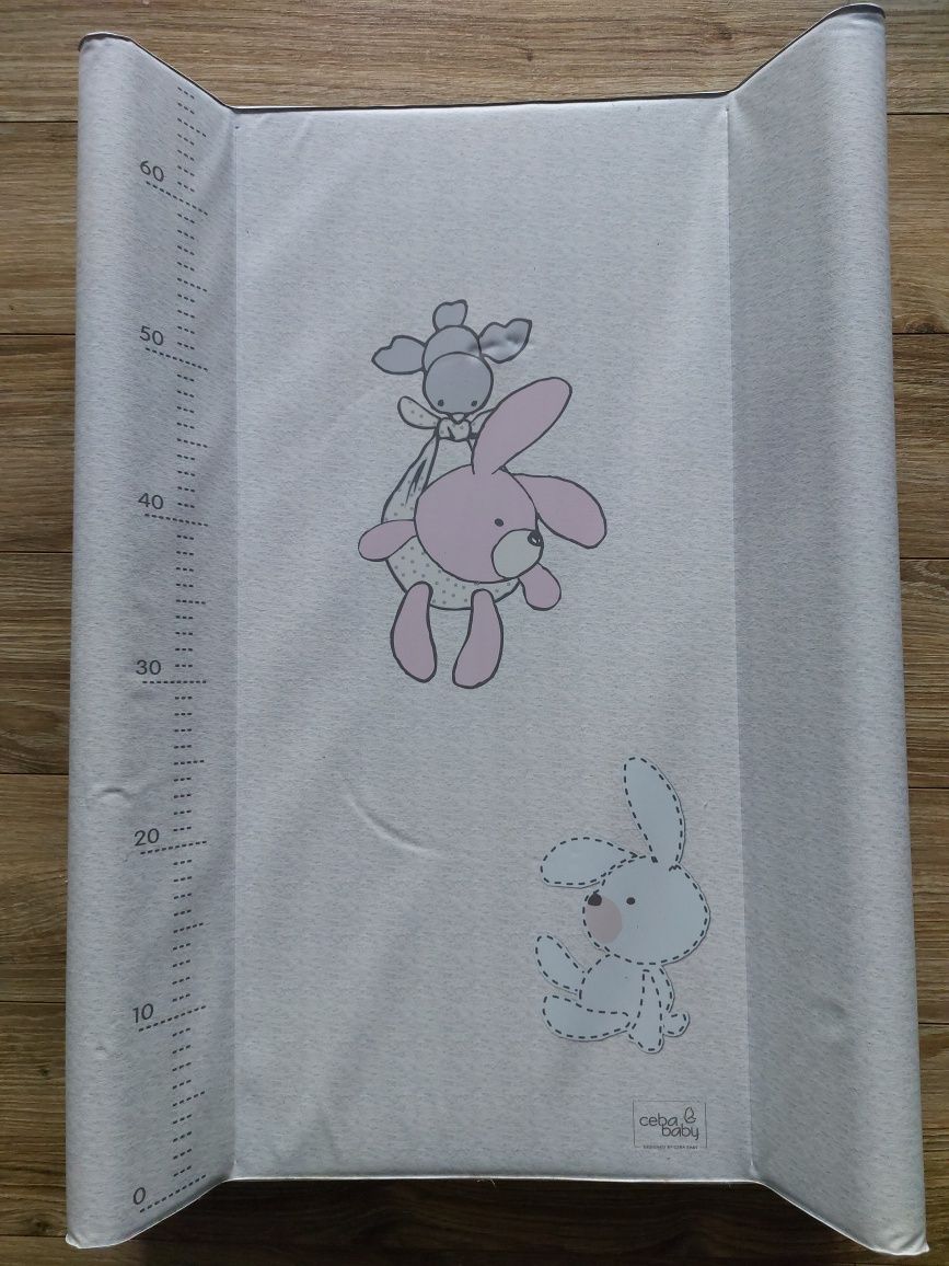 Przewijak twardy CebaBaby 70x50 + prześcieradełko