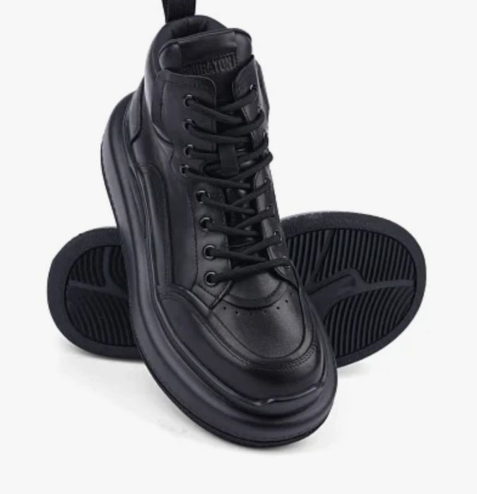 Продам ботинки Miraton